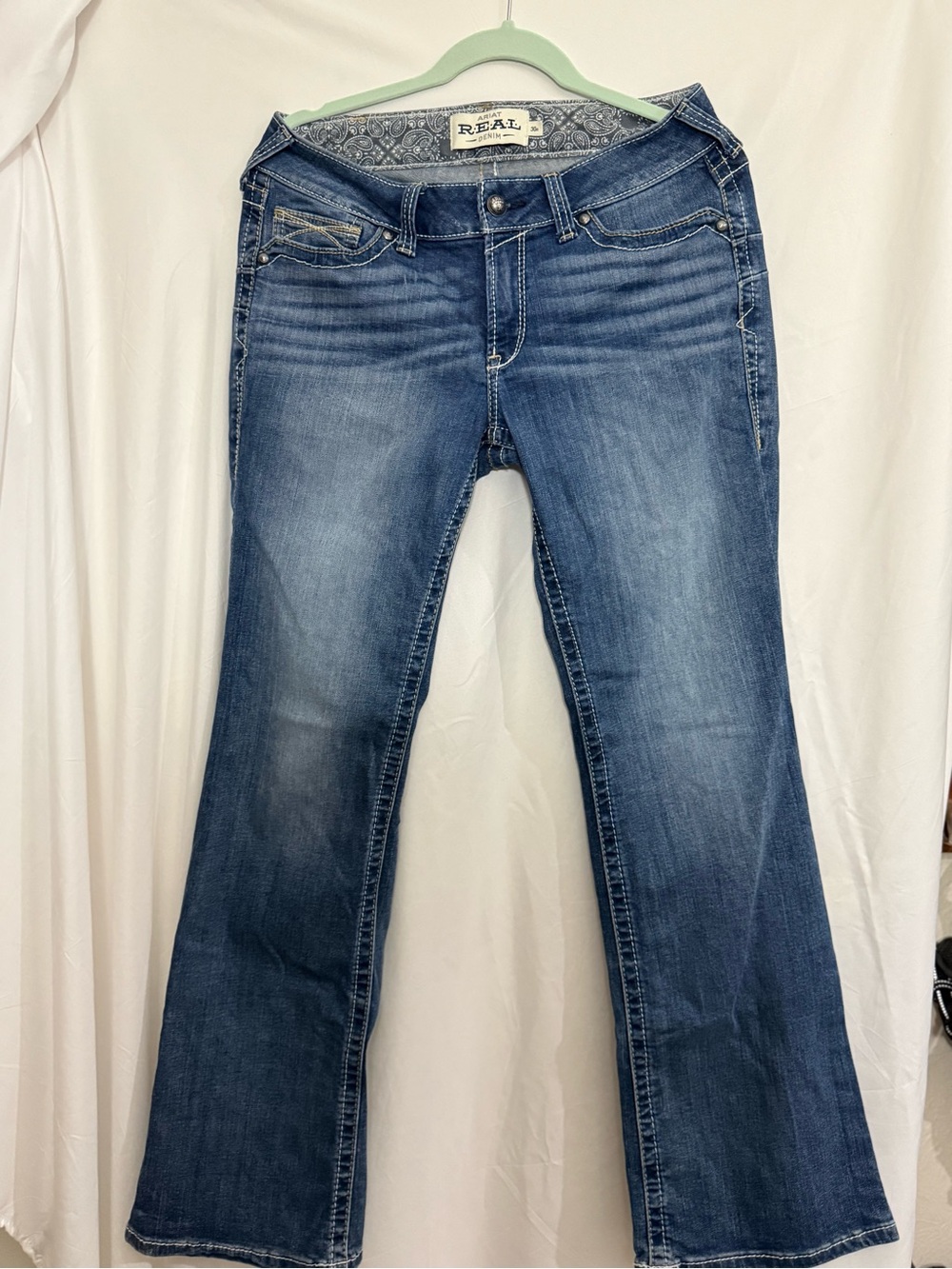 Ariat Medium Wash Women’s Boot Cut Jeans Size 30R
